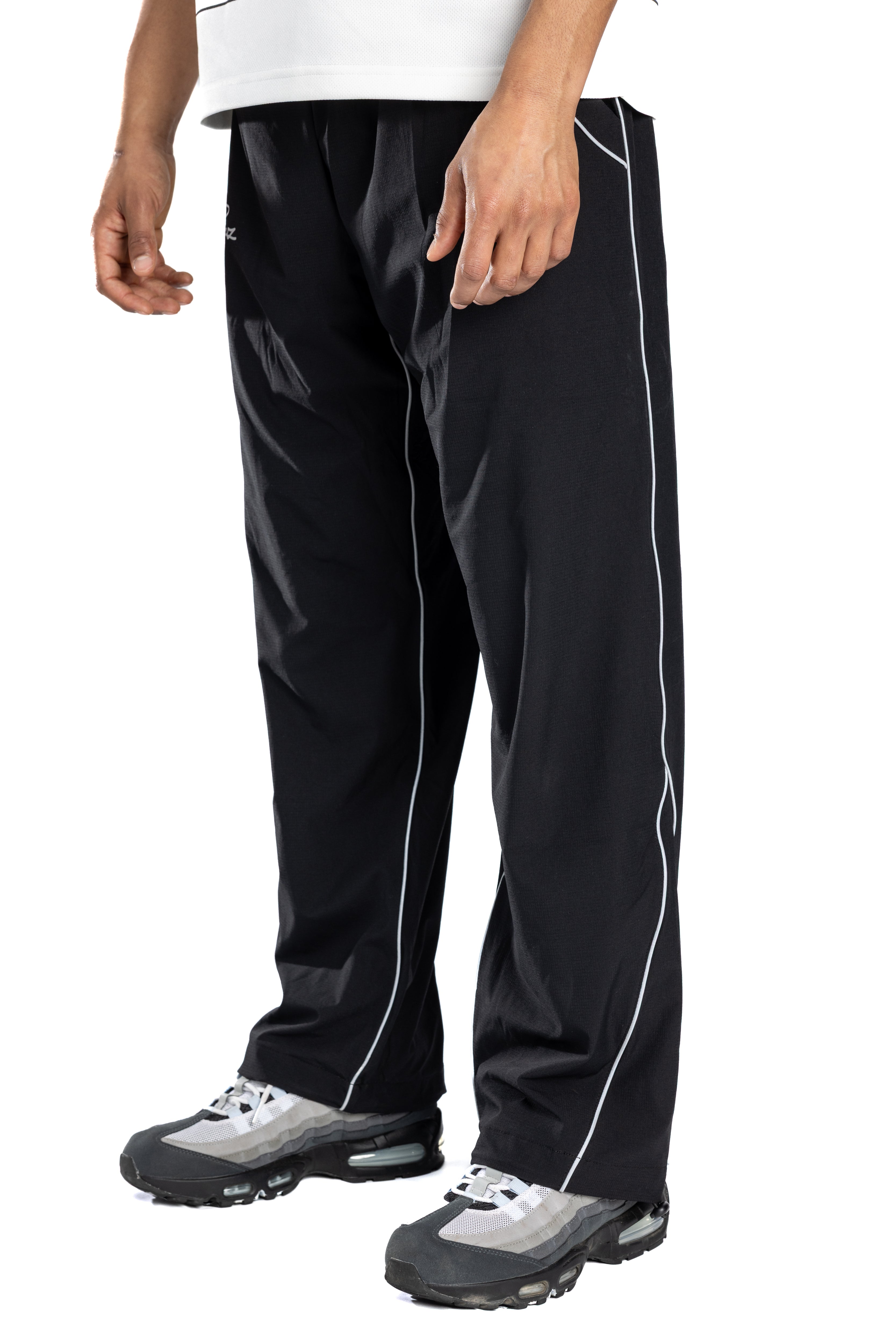 Trackpants Schwarz